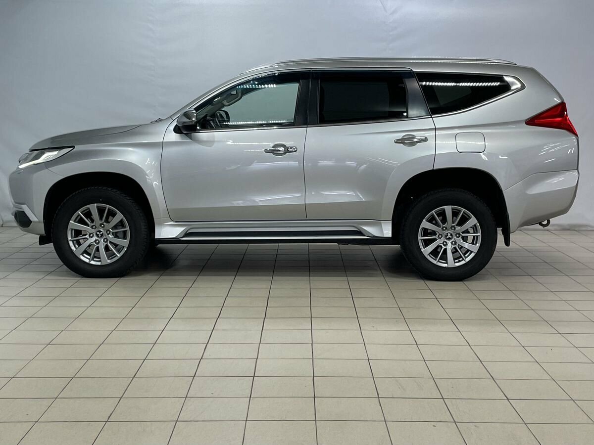 Mitsubishi Pajero Sport, 2017