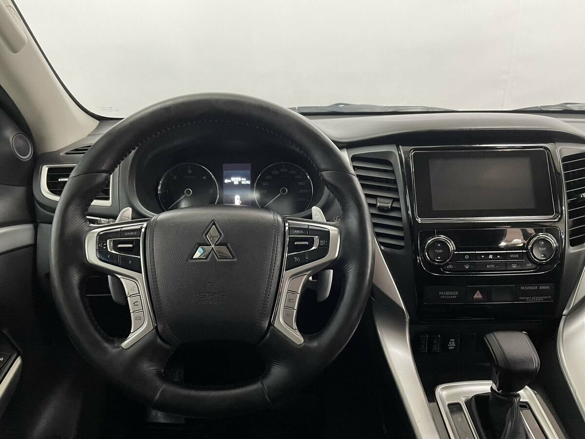 Mitsubishi Pajero Sport, 2017