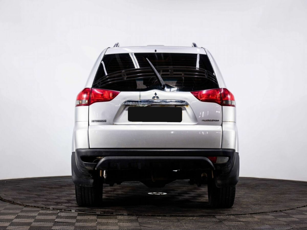 Mitsubishi Pajero Sport, 2014