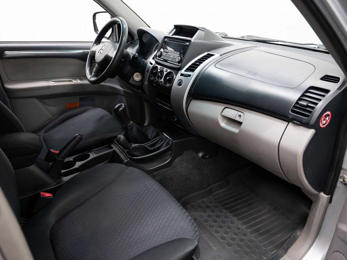 Mitsubishi Pajero Sport, 2014