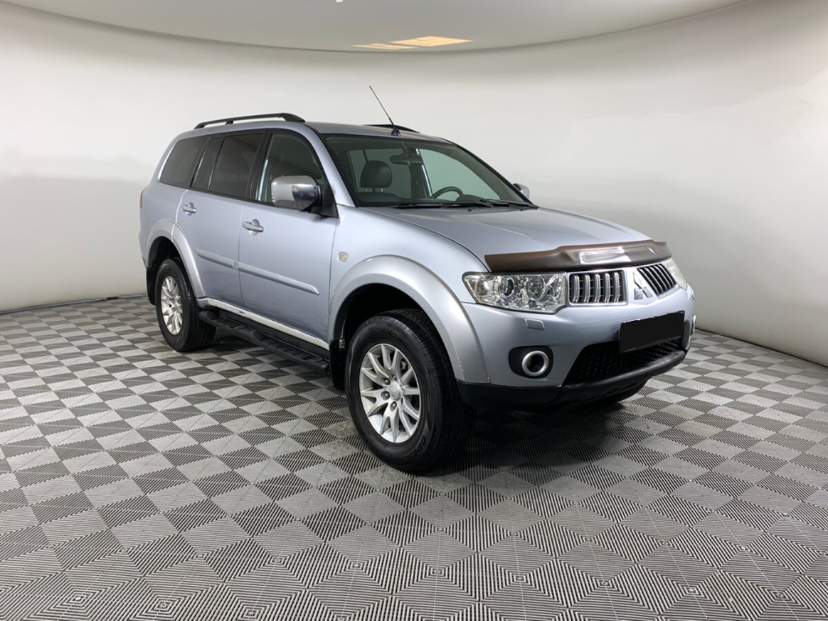 Mitsubishi Pajero Sport, 2010