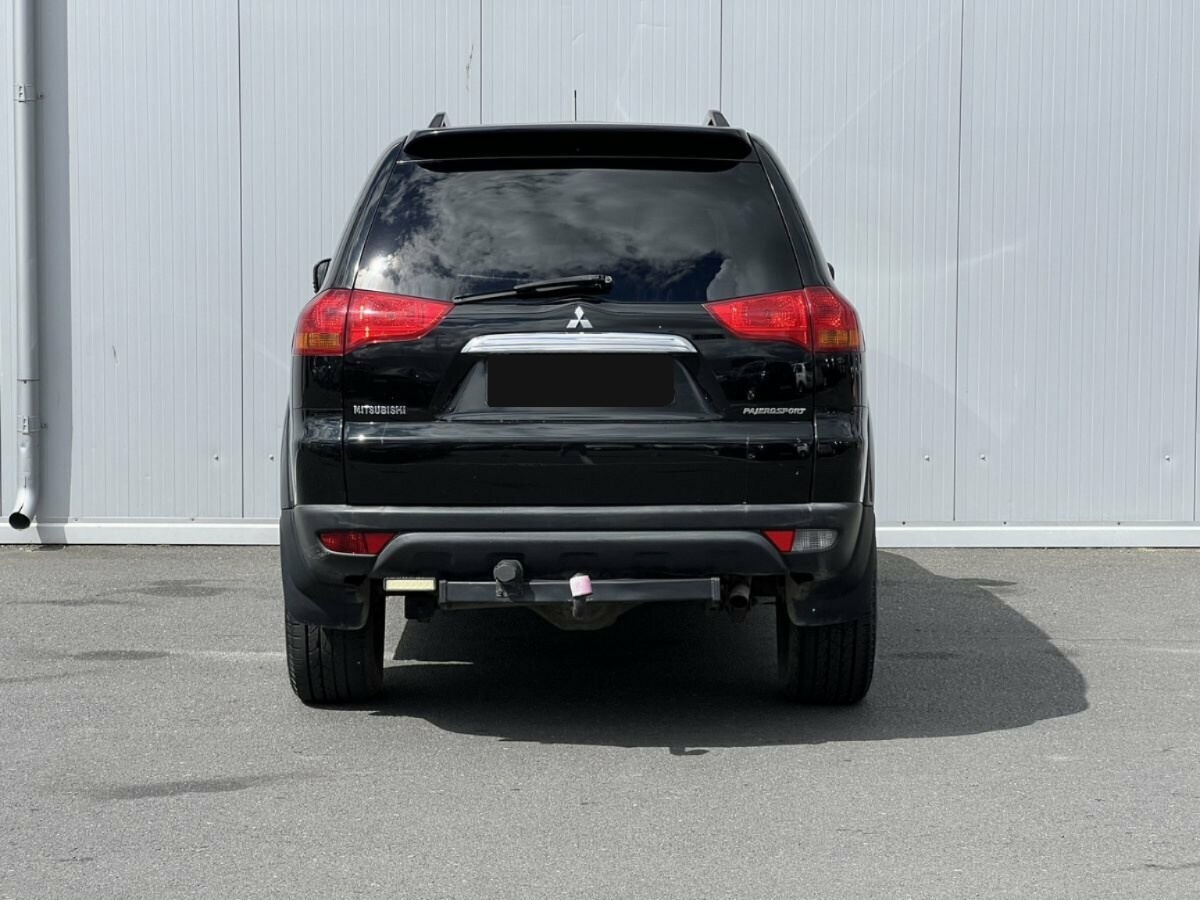 Mitsubishi Pajero Sport, 2011