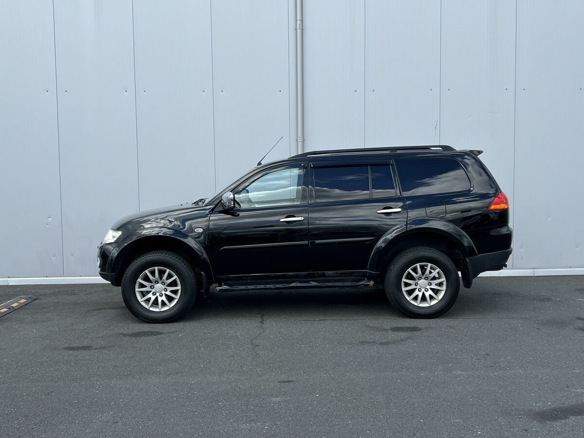 Mitsubishi Pajero Sport, 2011