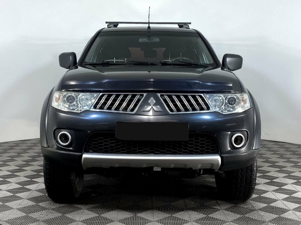 Mitsubishi Pajero Sport, 2010