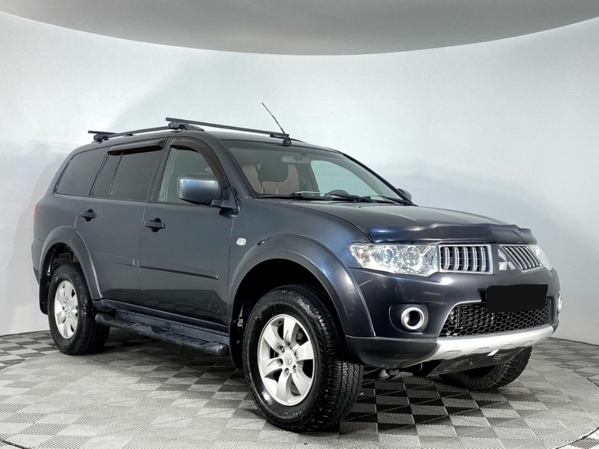 Mitsubishi Pajero Sport, 2010