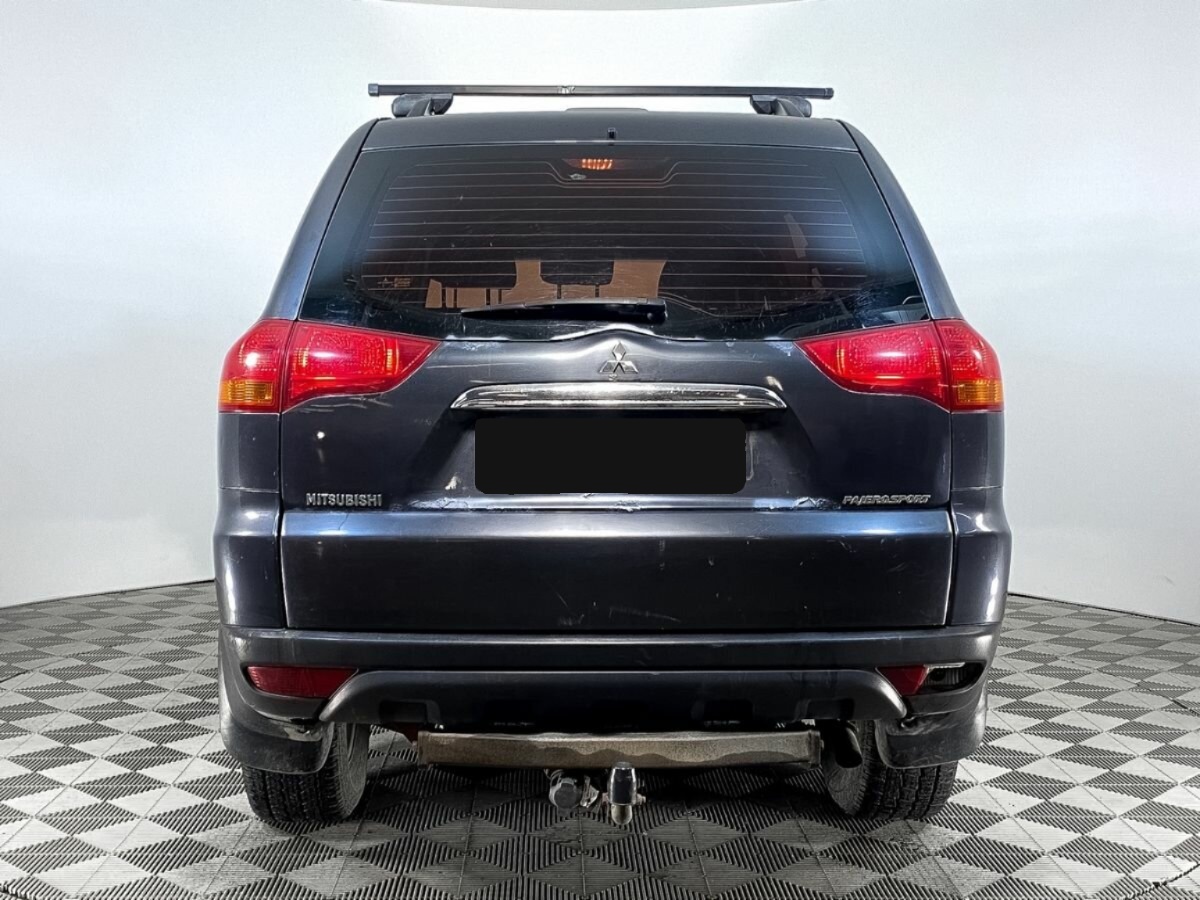 Mitsubishi Pajero Sport, 2010