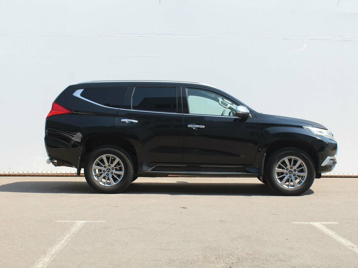 Mitsubishi Pajero Sport, 2016