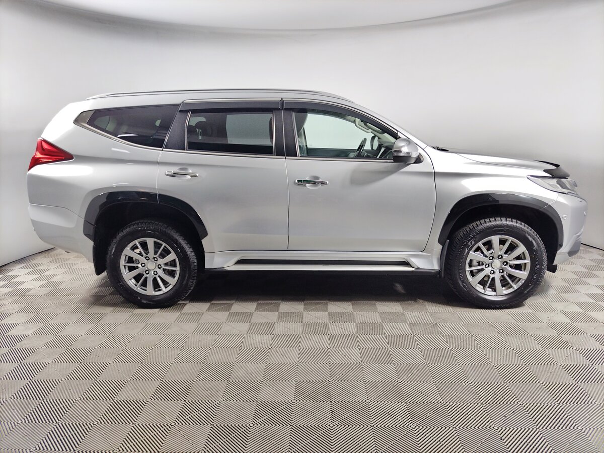 Mitsubishi Pajero Sport, 2018