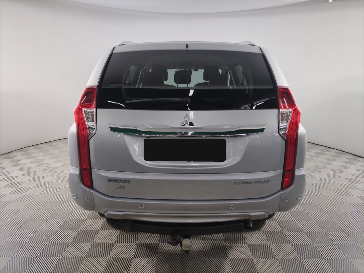 Mitsubishi Pajero Sport, 2018