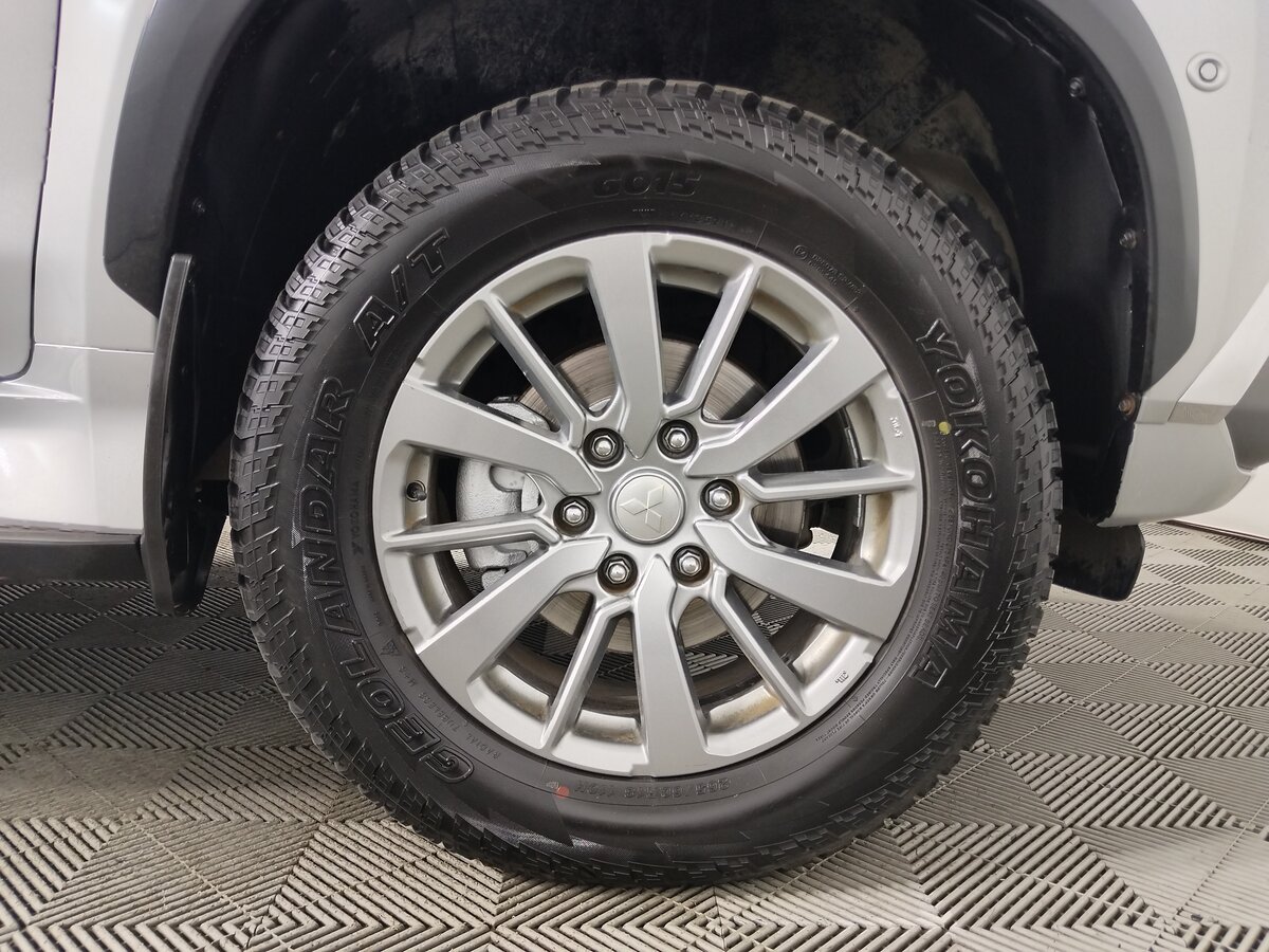 Mitsubishi Pajero Sport, 2018