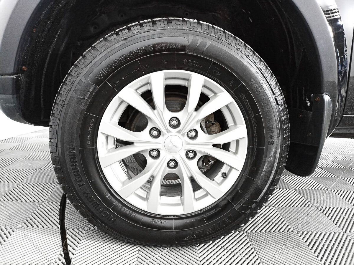 Mitsubishi Pajero Sport, 2014