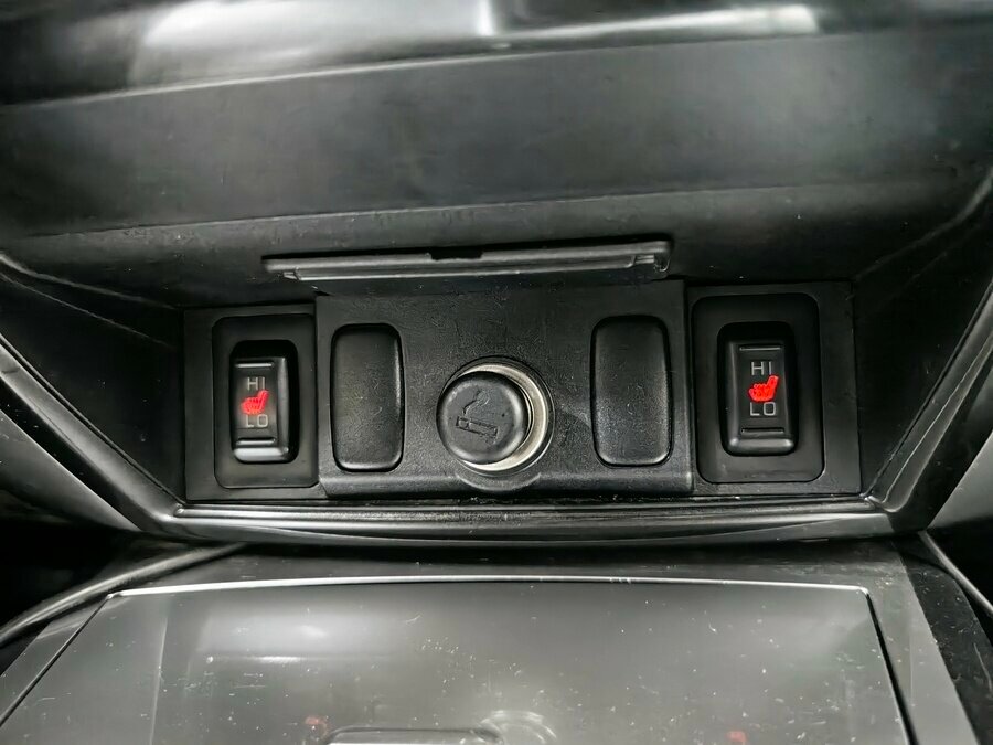 Mitsubishi Pajero Sport, 2012