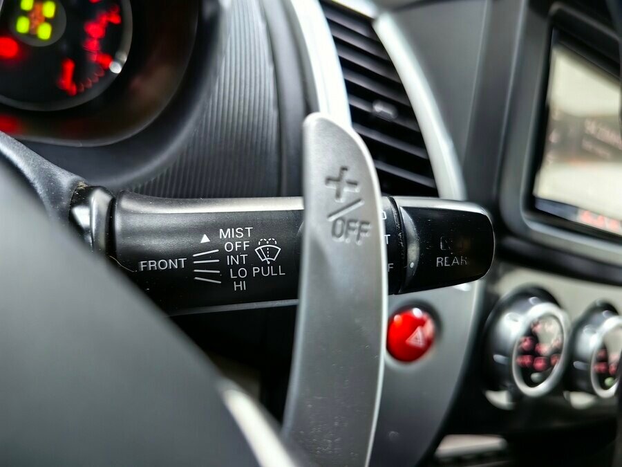 Mitsubishi Pajero Sport, 2012