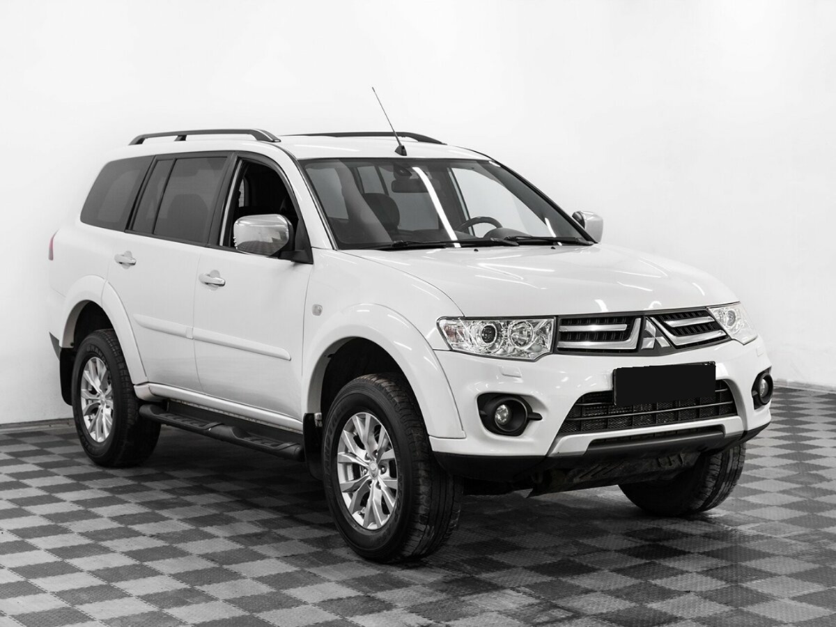 Mitsubishi Pajero Sport, 2013