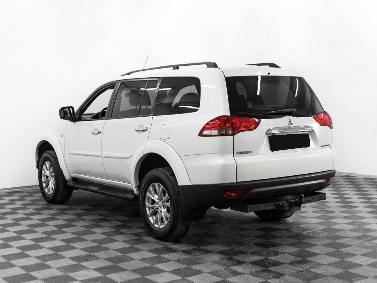 Mitsubishi Pajero Sport, 2013