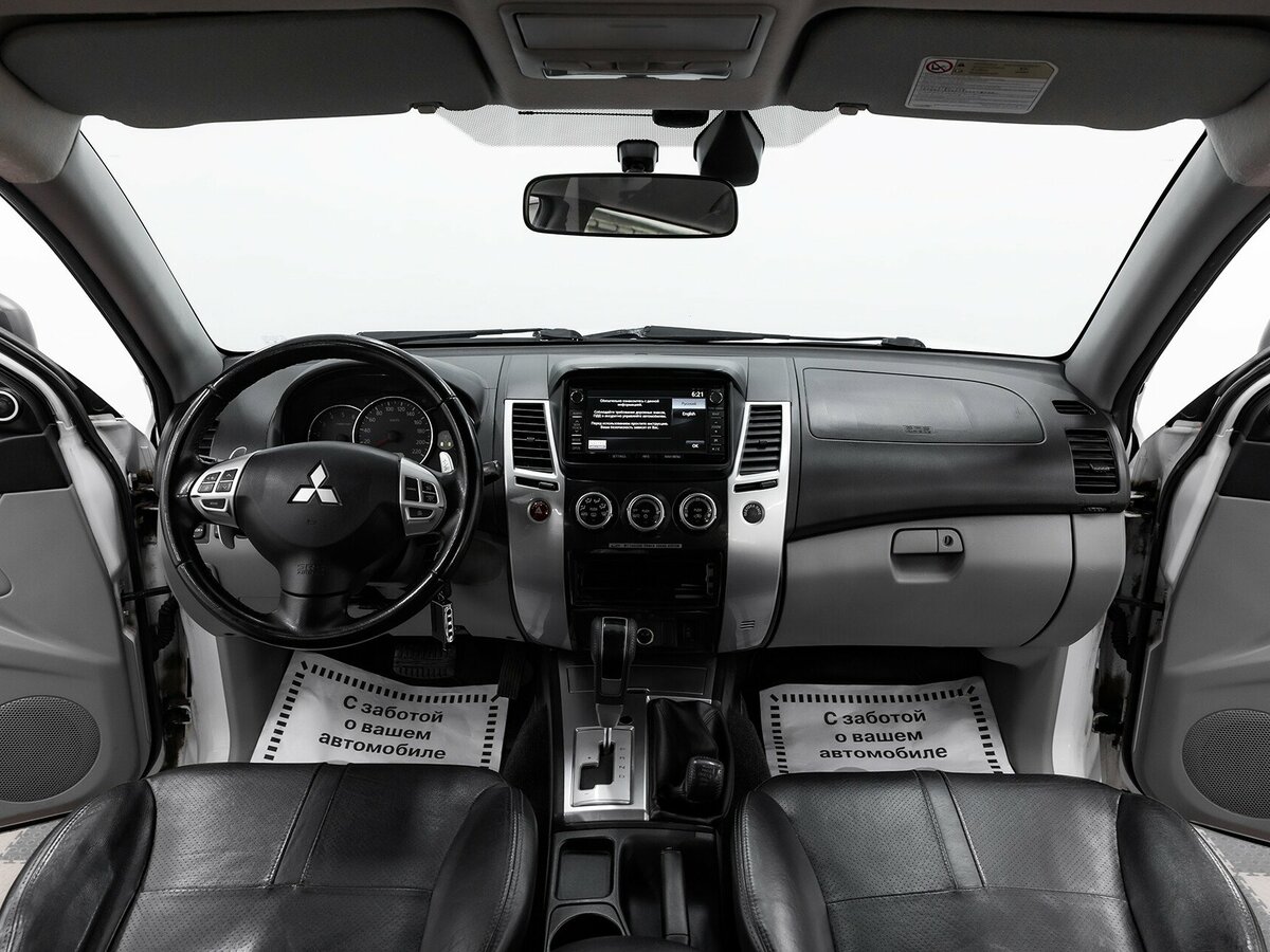 Mitsubishi Pajero Sport, 2013