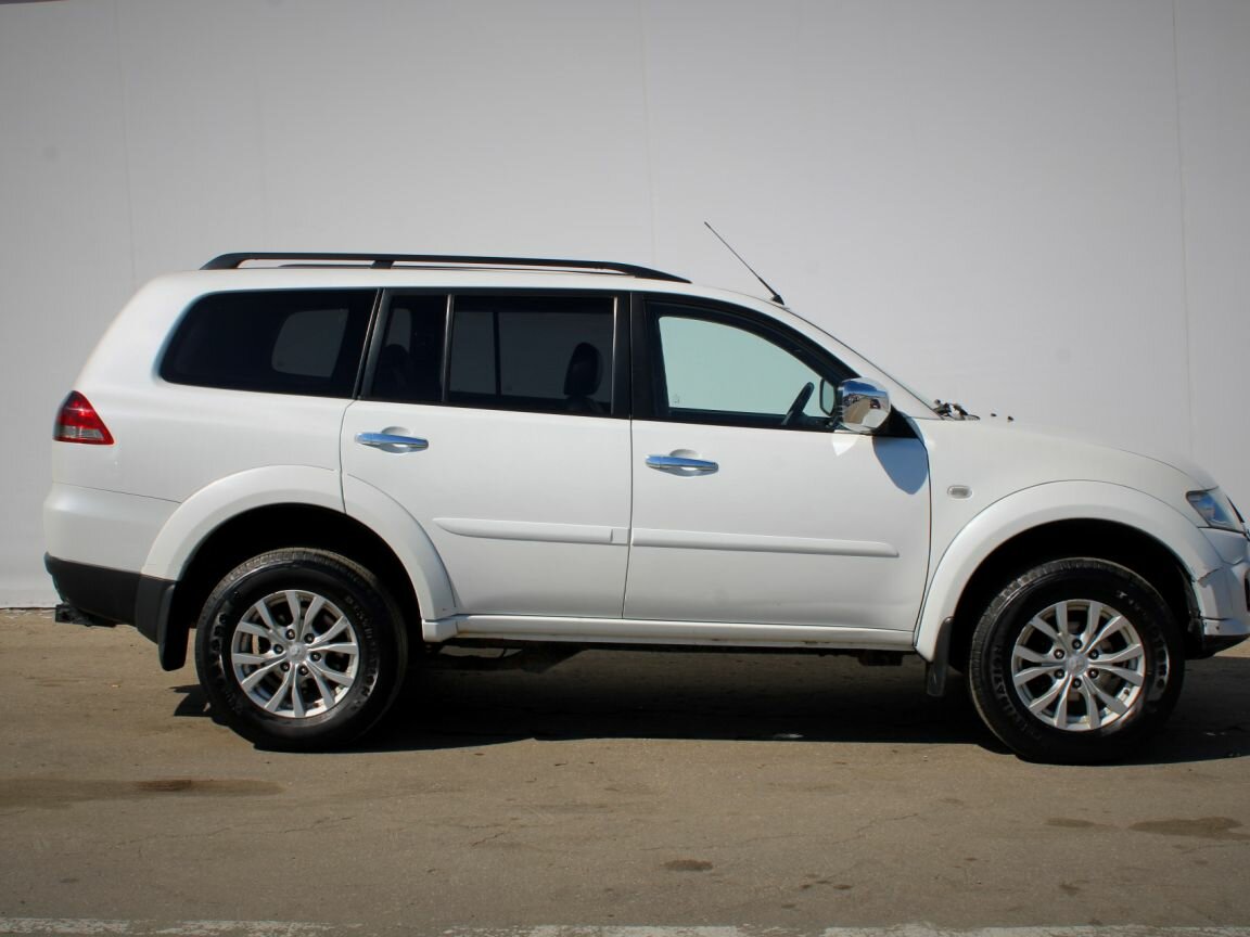 Mitsubishi Pajero Sport, 2013