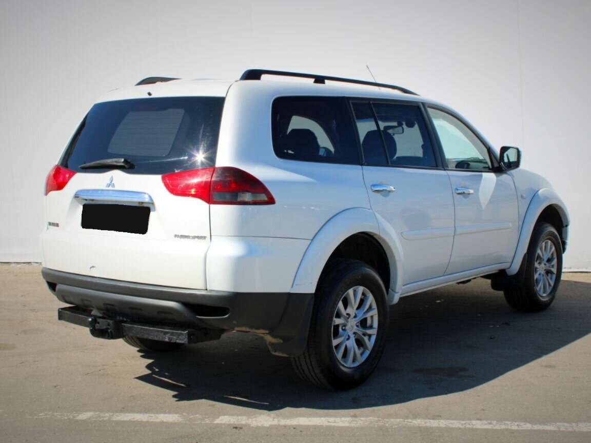 Mitsubishi Pajero Sport, 2013