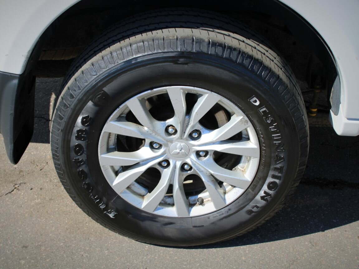 Mitsubishi Pajero Sport, 2013