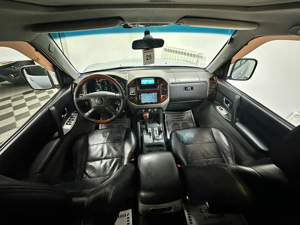 Mitsubishi Pajero, 2005