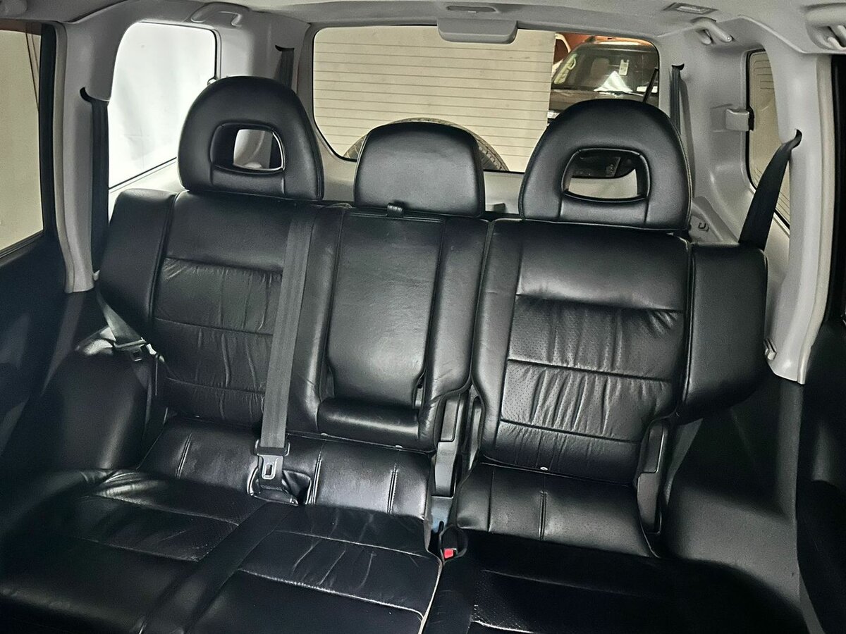 Mitsubishi Pajero, 2005