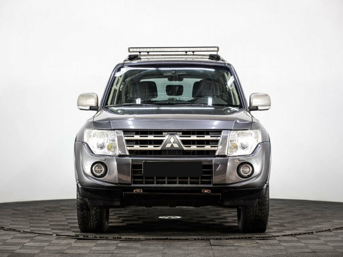 Mitsubishi Pajero, 2012