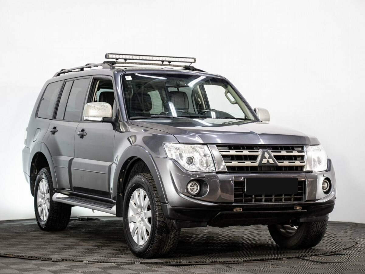 Mitsubishi Pajero, 2012