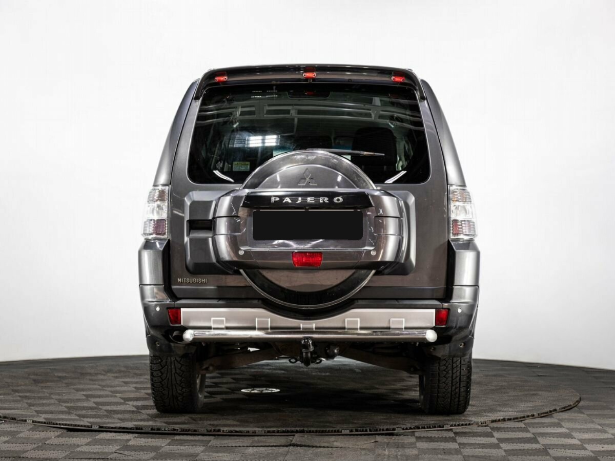 Mitsubishi Pajero, 2012