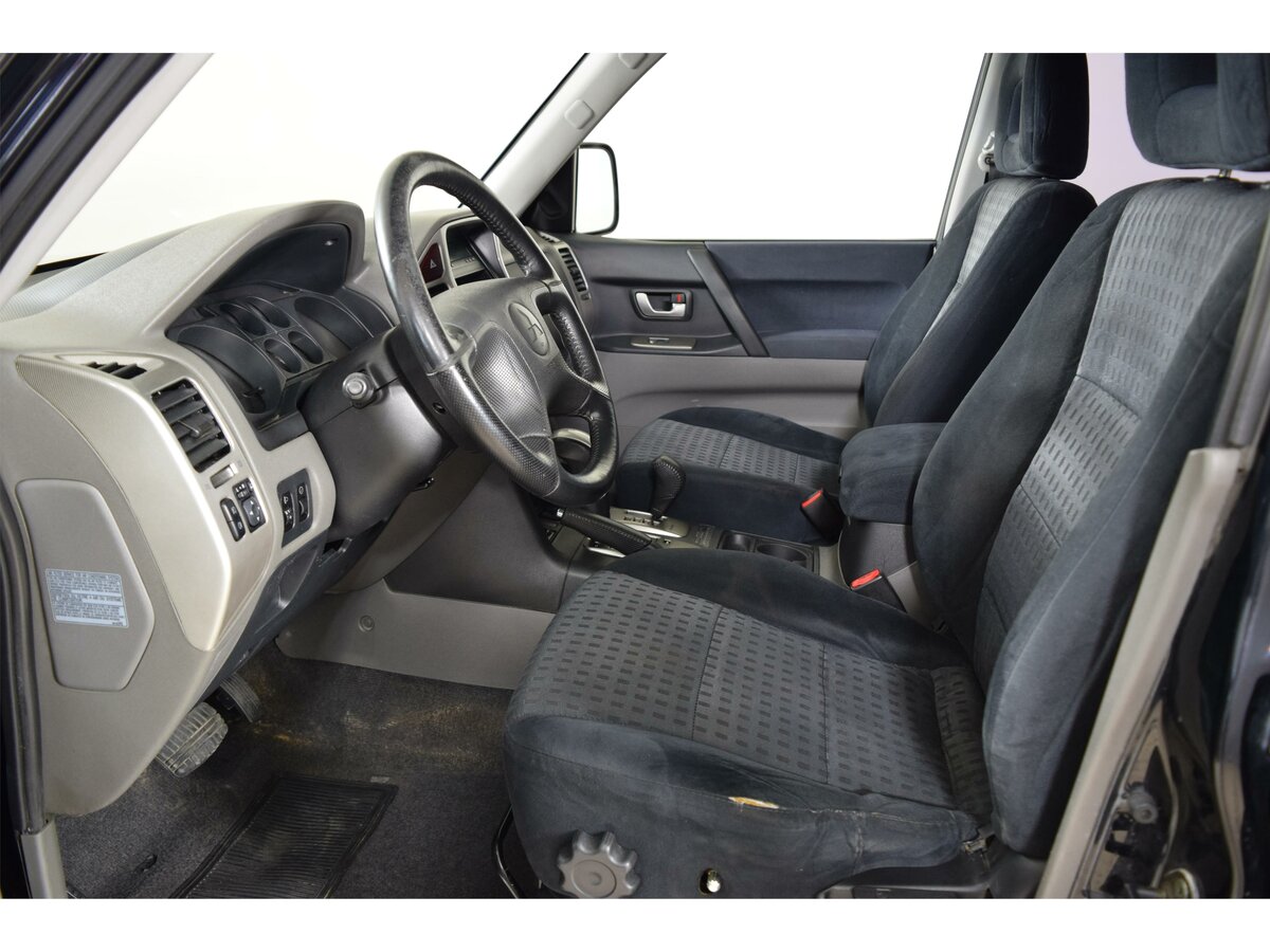 Mitsubishi Pajero, 2005