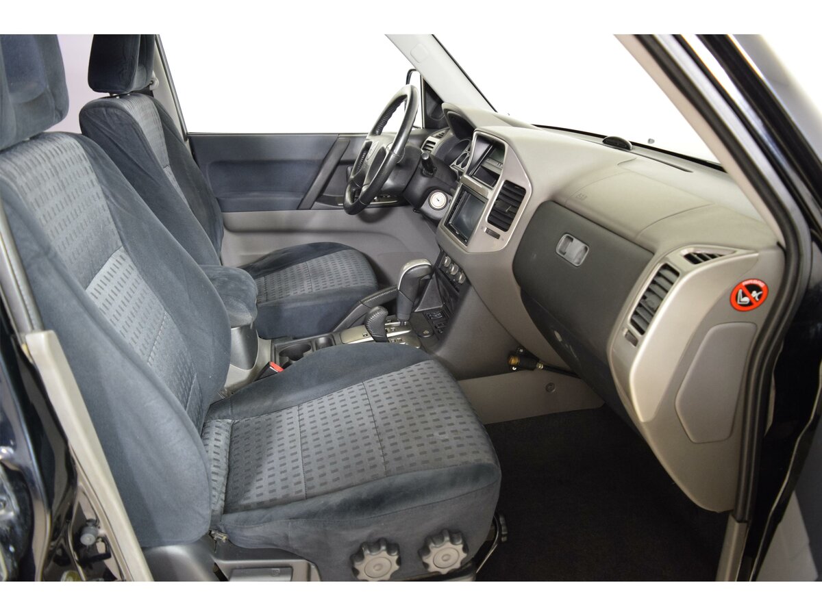 Mitsubishi Pajero, 2005