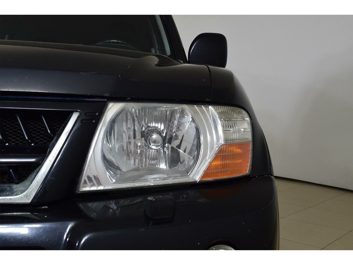 Mitsubishi Pajero, 2005