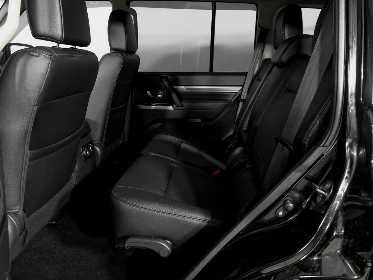 Mitsubishi Pajero, 2017