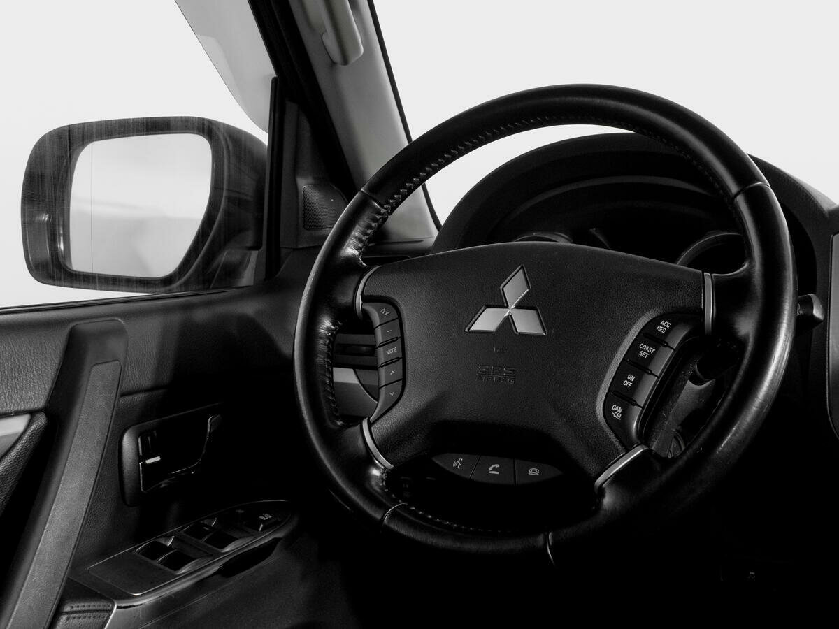 Mitsubishi Pajero, 2017