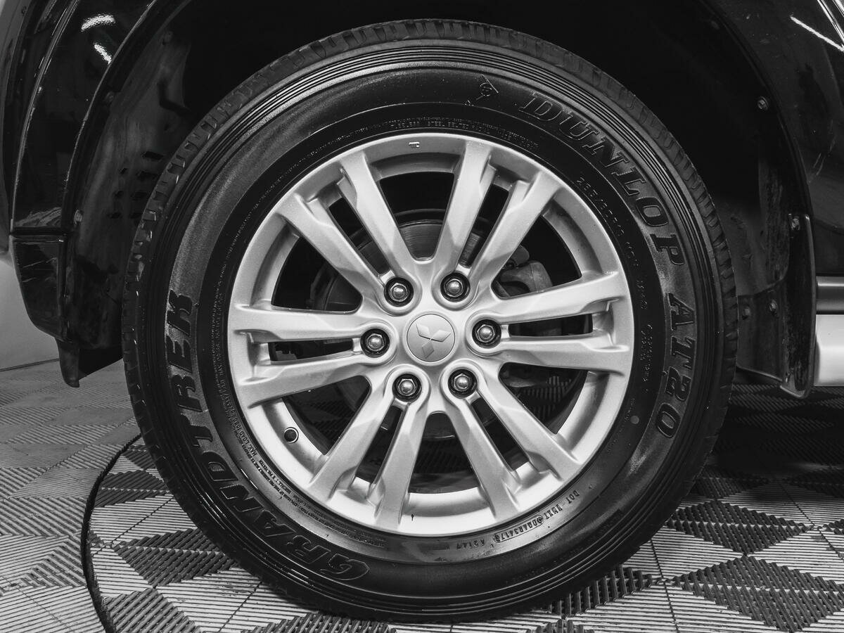 Mitsubishi Pajero, 2017