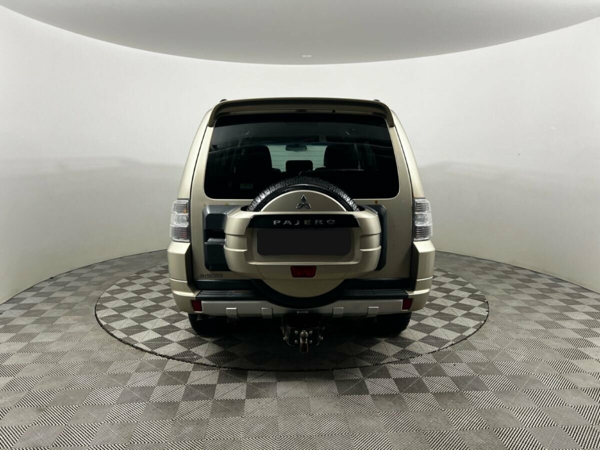 Mitsubishi Pajero, 2012