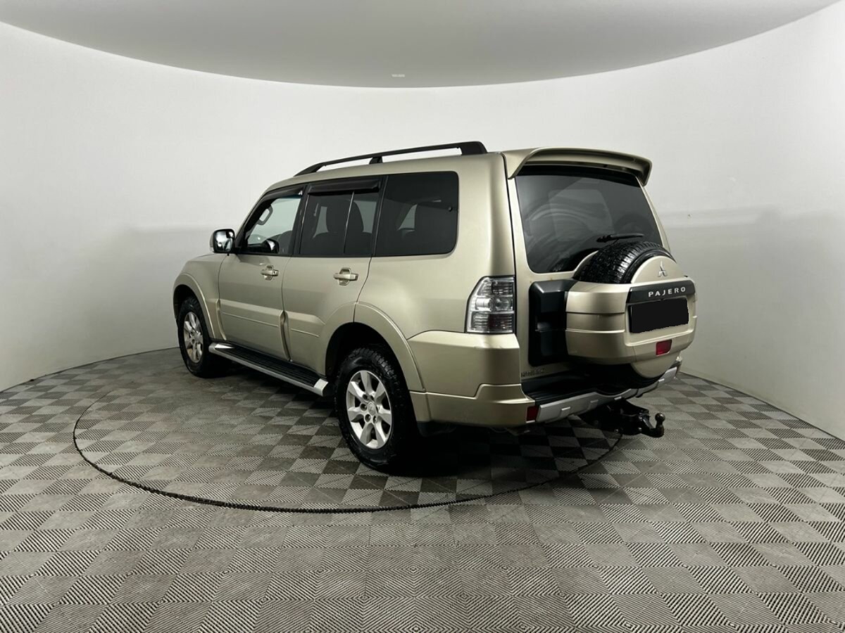 Mitsubishi Pajero, 2012