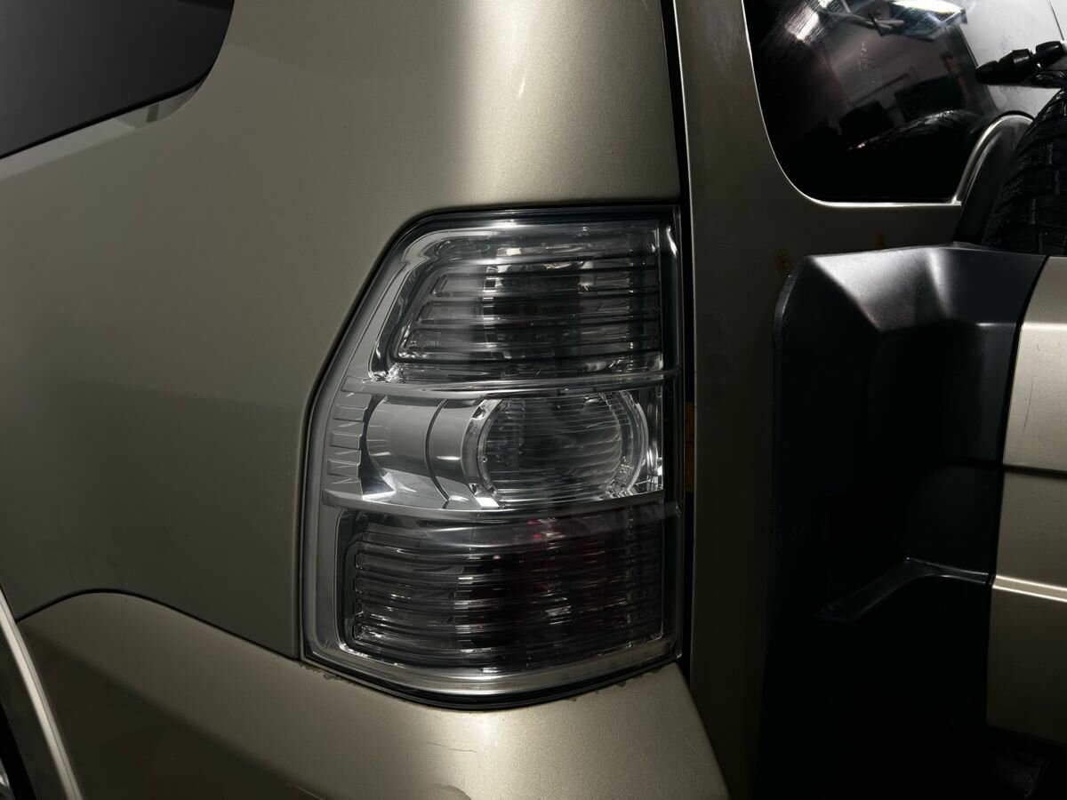 Mitsubishi Pajero, 2012