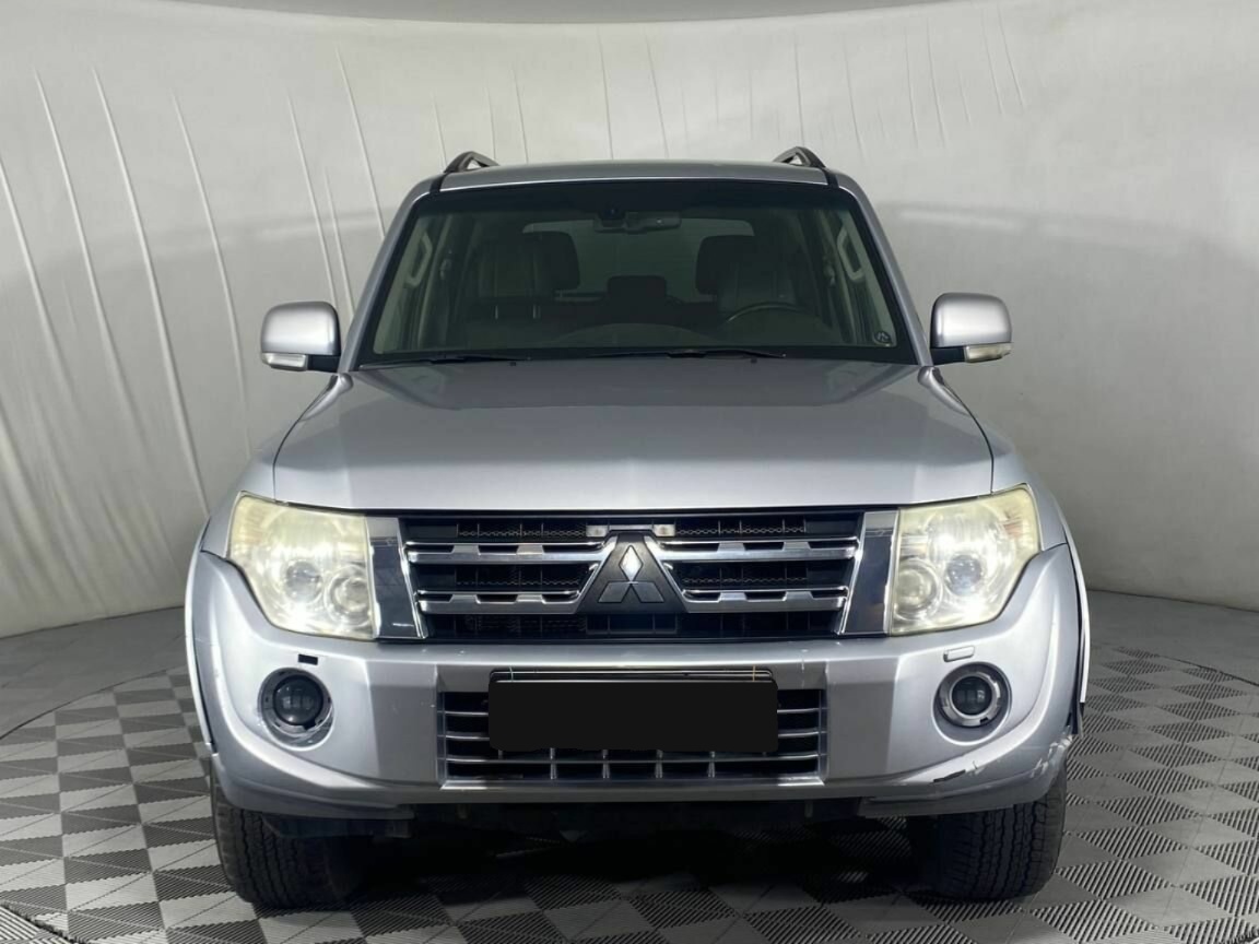Mitsubishi Pajero, 2011