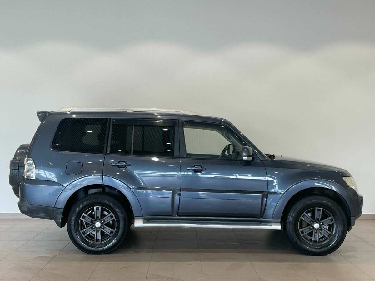 Mitsubishi Pajero, 2008