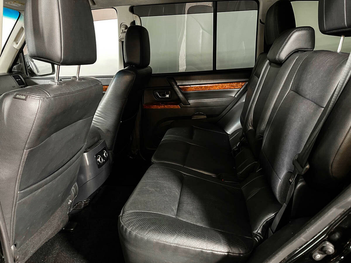 Mitsubishi Pajero, 2014