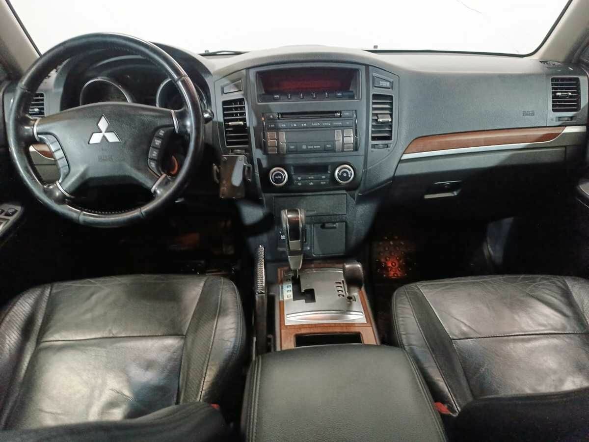 Mitsubishi Pajero, 2008