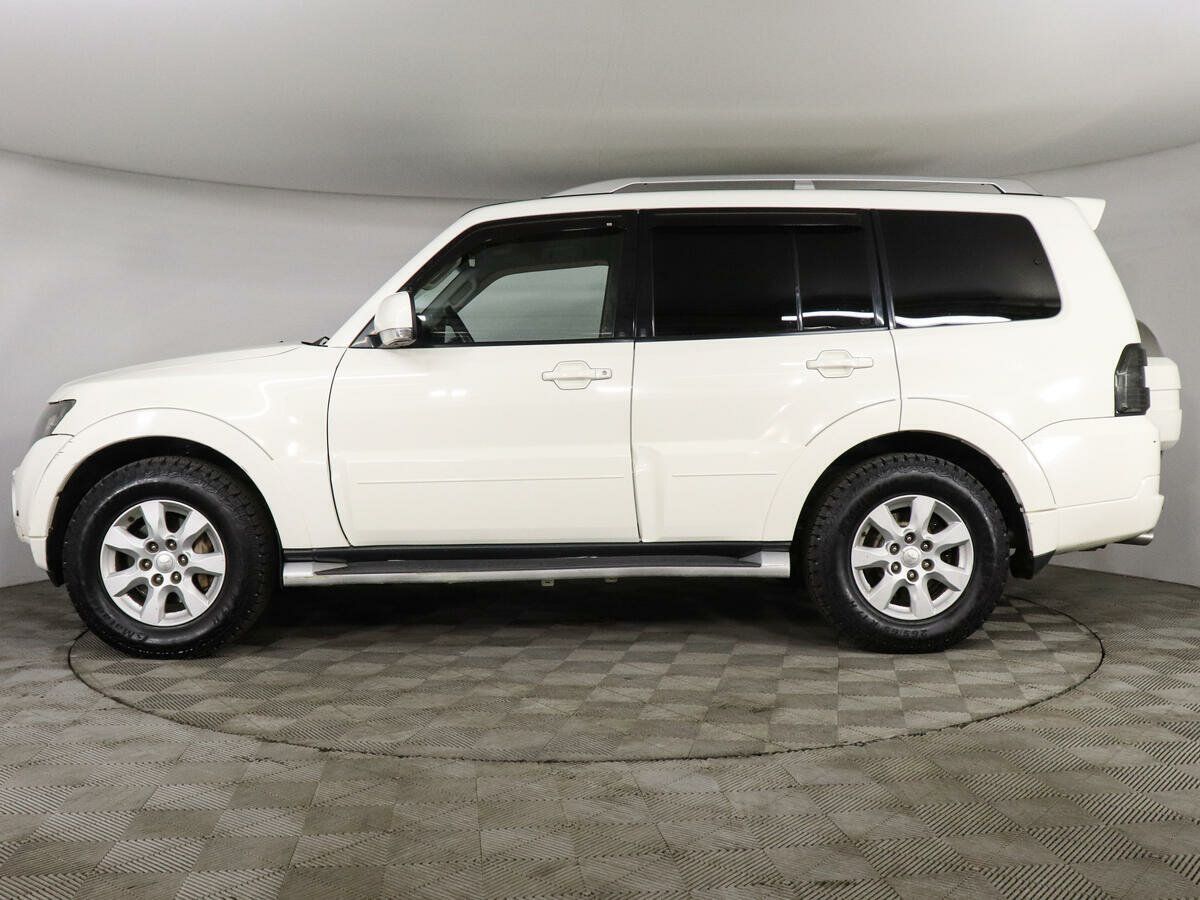 Mitsubishi Pajero, 2011