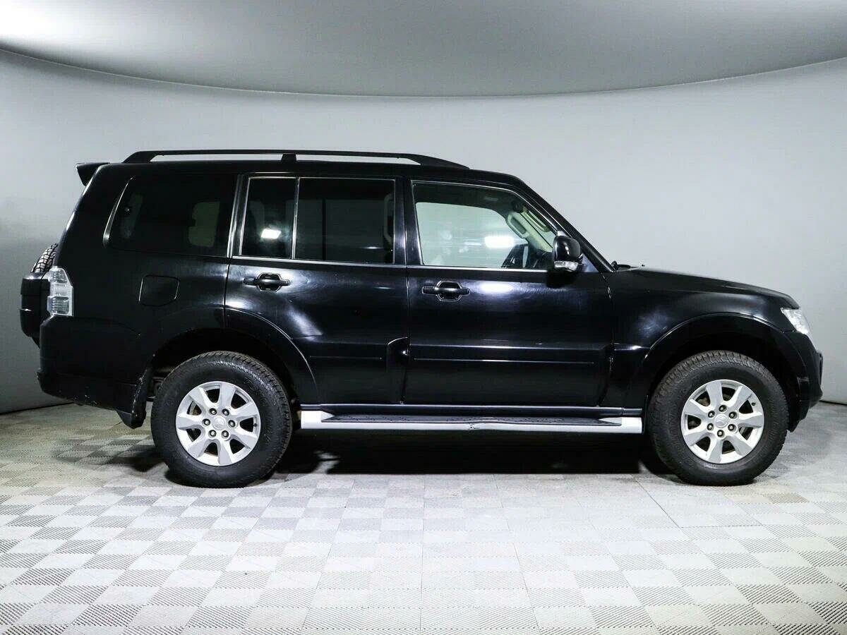 Mitsubishi Pajero, 2013