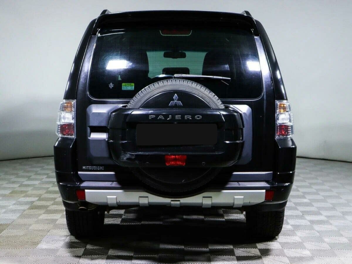 Mitsubishi Pajero, 2013