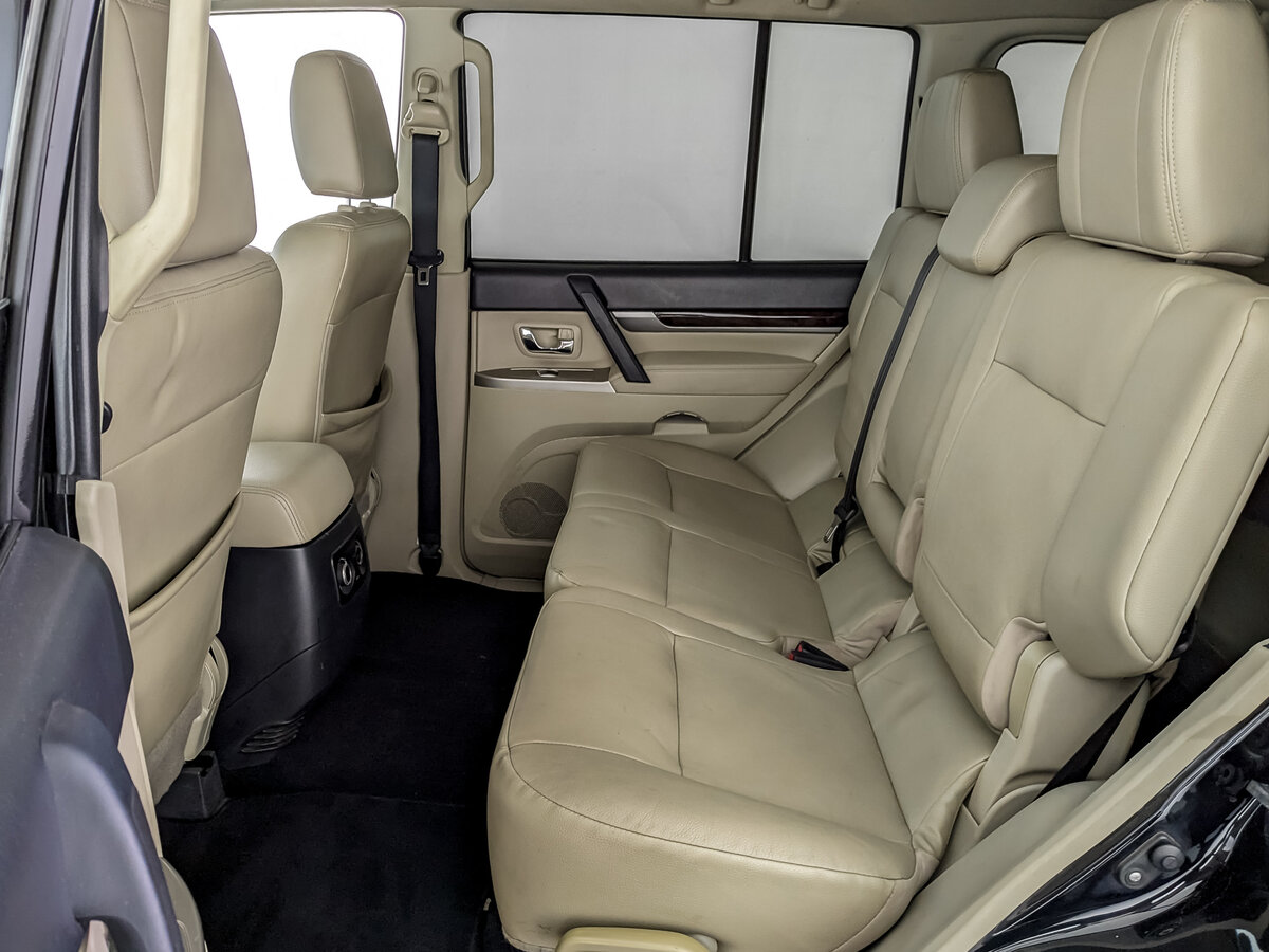 Mitsubishi Pajero, 2017