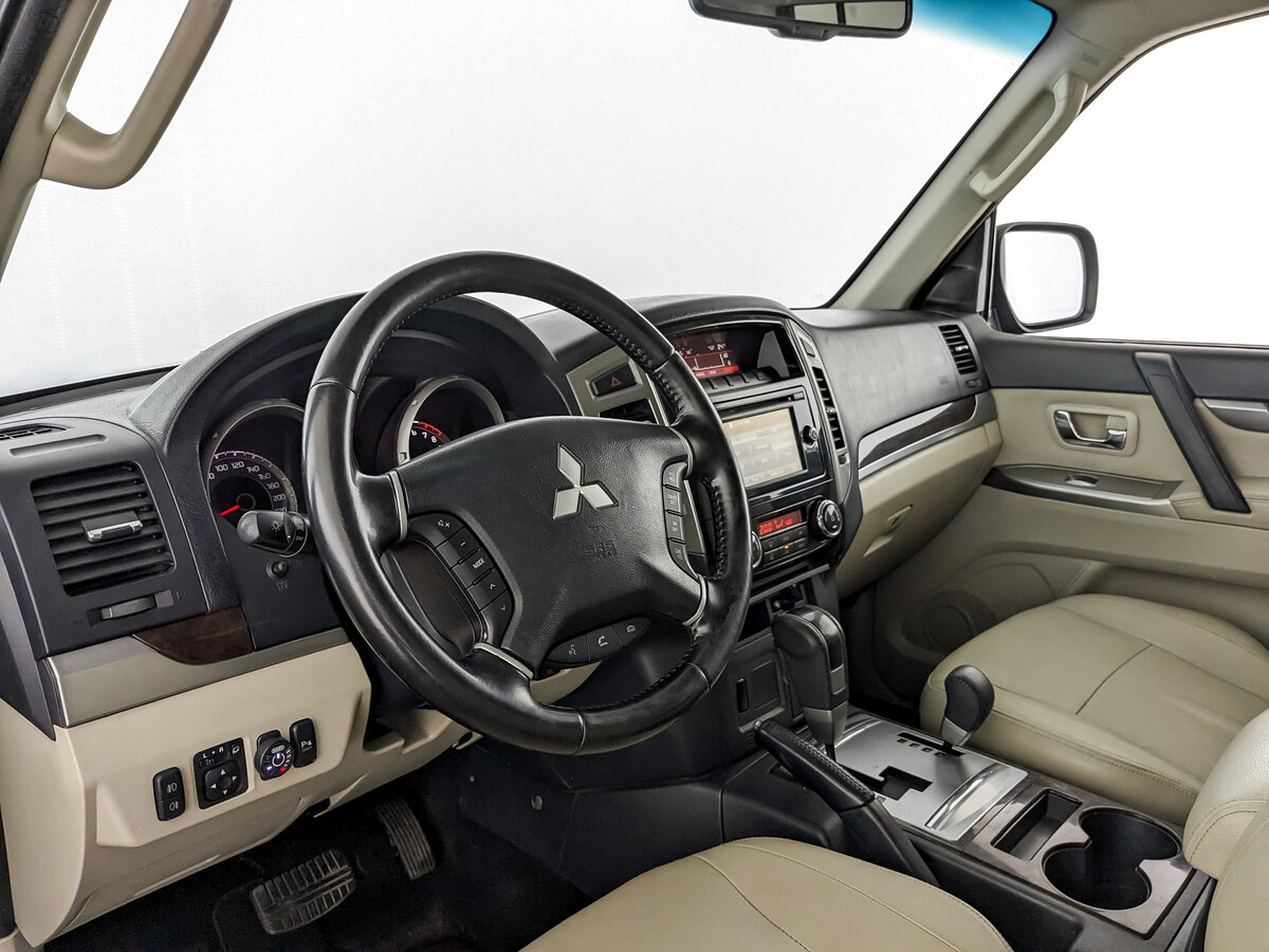 Mitsubishi Pajero, 2017