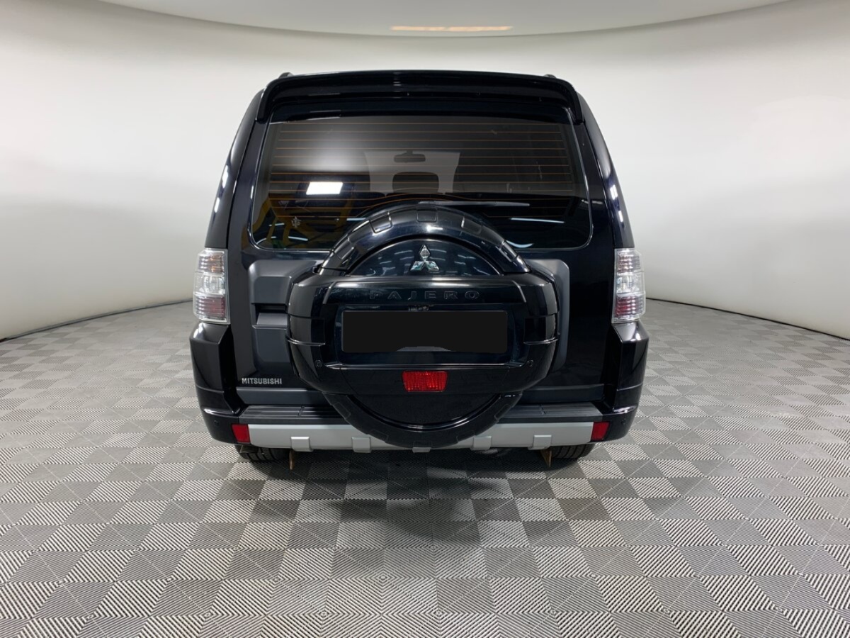 Mitsubishi Pajero, 2010