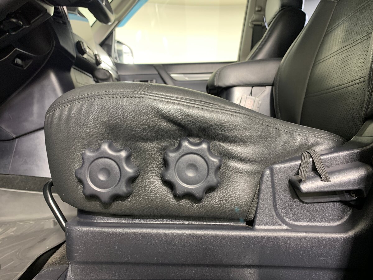 Mitsubishi Pajero, 2010