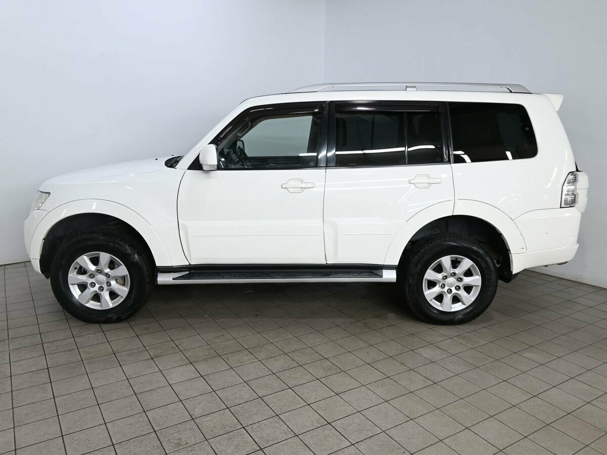 Mitsubishi Pajero, 2011