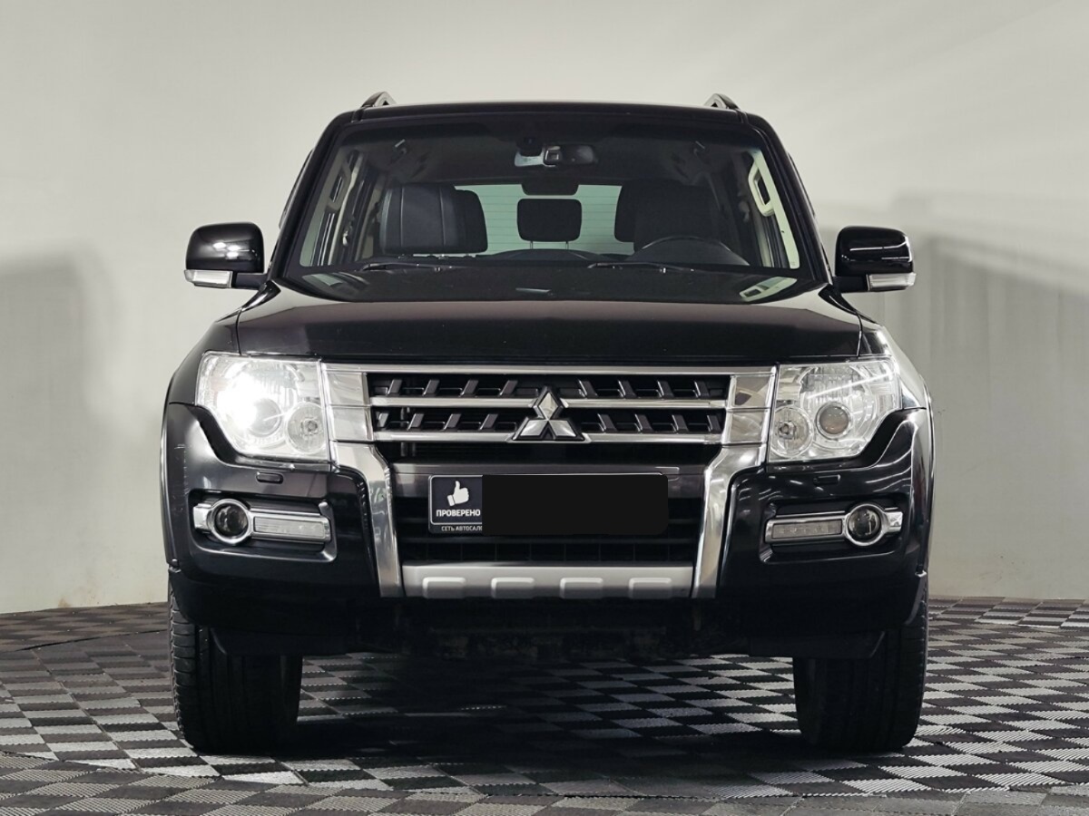 Mitsubishi Pajero, 2015